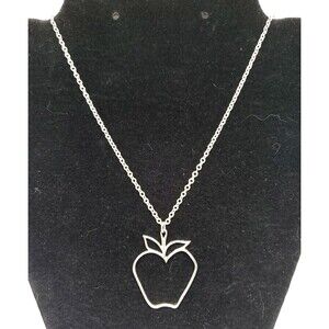 Vintage Sarah Coventry Necklace 16" Silver Tone The Big Apple Pendant 1975